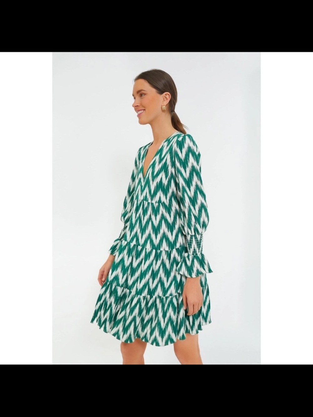 Pomander Place Tuckernuck Green White Ikat Zig Zag Print Tiered Dress Size M - Picture 6 of 14